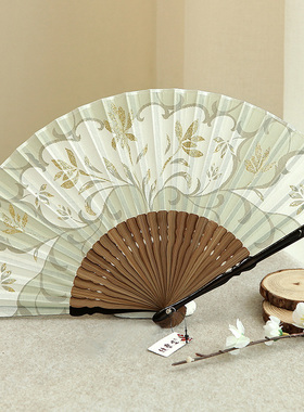 爱逛街为您找到真丝女扇相关的宝贝,您可以在下面的板块中挑选喜欢的