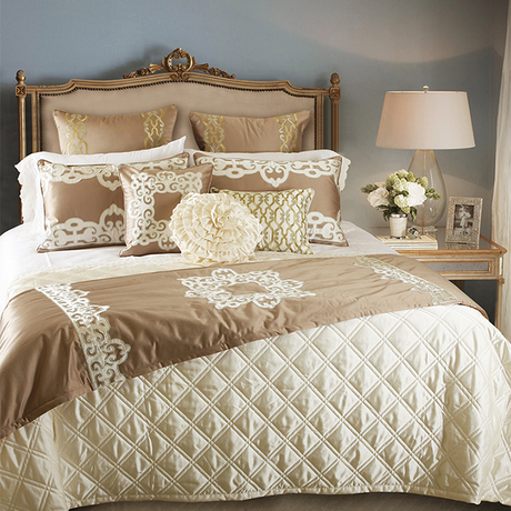 阿玛家纺欧式床上用品多件套 防真丝绣花绗缝13件套床品套件