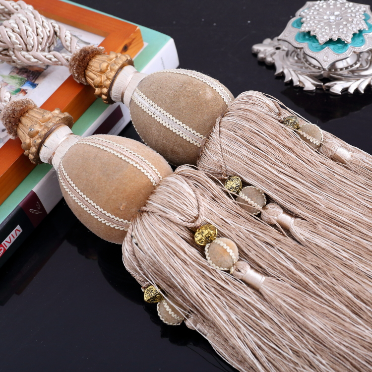 

Кисти-подхваты, Крючки, Держатели Curtain helihua