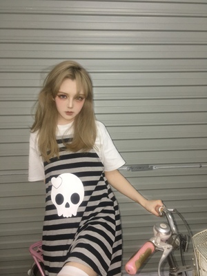 taobao agent FunckfassSSS exclusive original spicy girl milk skeleton striped baby suspender skirt