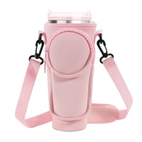 Розовая круглая сумка