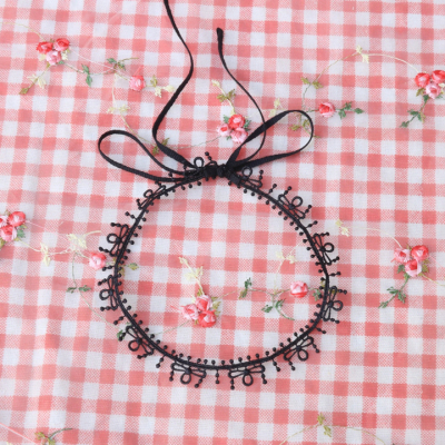 taobao agent White necklace, metal choker, 1.3cm, floral print, simple and elegant design