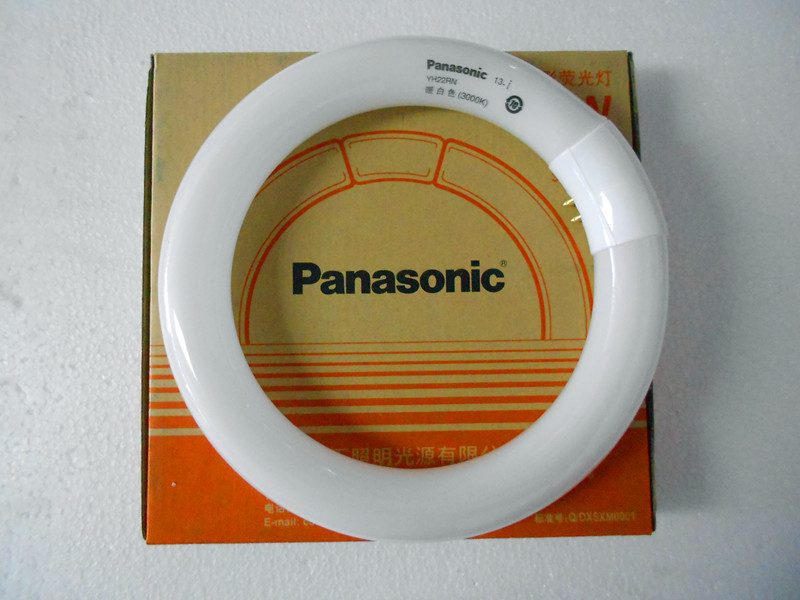 

лампочка Panasonic T8 22W YH22RR