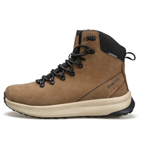 Светло-коричневый мужчина