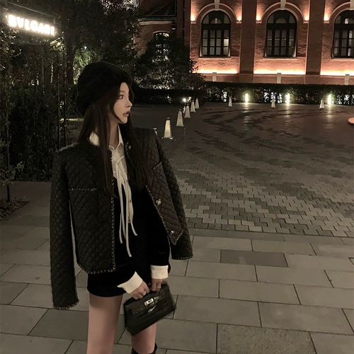 Зимний удерживающий тепло пуховик с ромбовидным узором, элегантная куртка, по фигуре, в стиле Шанель