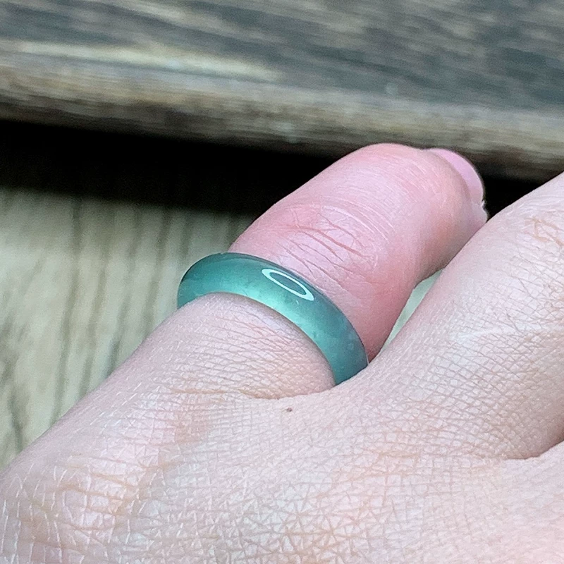 Organic replica, emerald ring, 9 size, ice imitation