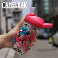 Бабочки можно установить с кипящей водой для отправки чашки щетки