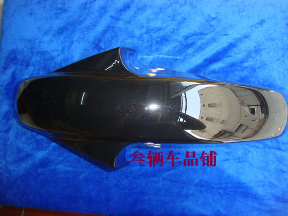

крыло 125YBR125 YB125