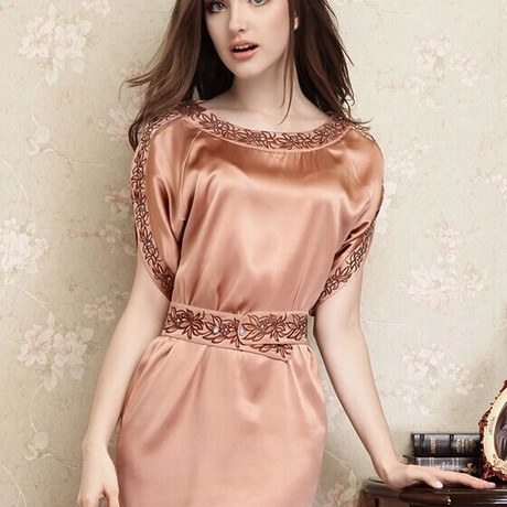 爱逛街为您找到真丝连衣裙子相关的宝贝,您可以在下面的板块中挑选