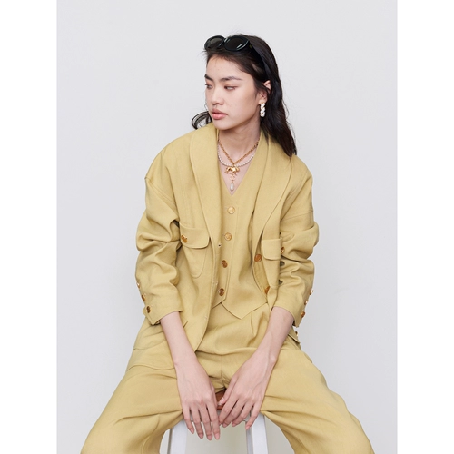 Импортный шерстяной костюм, шорты, штаны, Италия