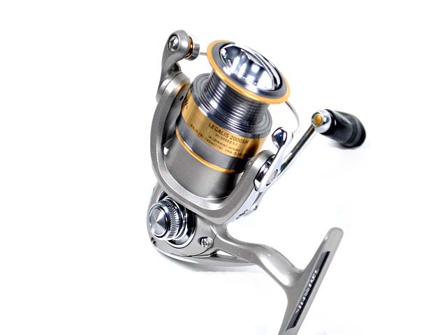 

Катушка для спиннинга DAIWA LEGALIS 2000SH