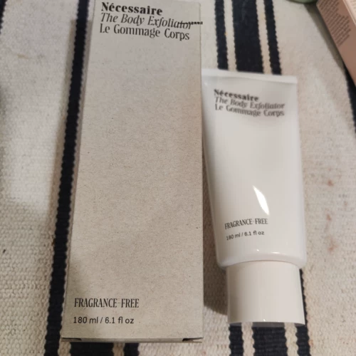 Необходимость вулканического камня бамбукового древесного угля Aha BHA Отшелушивающее скраб 180 мл без благовоний