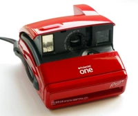 Polaroid Poli приходит на создание One600 Rossa Red Collection Series Global Limited 2000 новых подразделений
