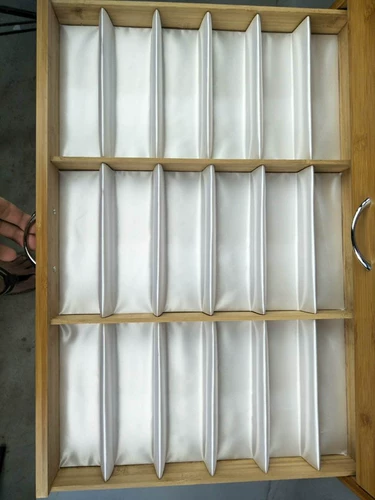 Браслет, бусины, система хранения, стенд, очки, часы, циферблат, аксессуар