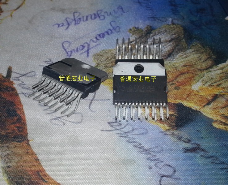 

Интегральная микросхема St CD7377CZ FZIP-15 IC