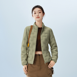 波司登明星同款新款轻薄羽绒服女短款错格立领保暖外套90鹅绒外套