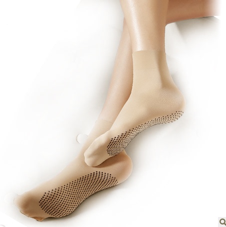 爱逛街为您找到脚底袜子相关的宝贝,您可以在下面的板块中挑选喜欢的