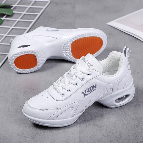 Кожаные танце