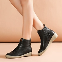 В черной коже