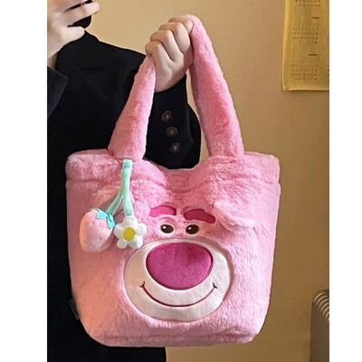 taobao agent Handheld strawberry, plush cute organizer bag, wrist bag, new collection