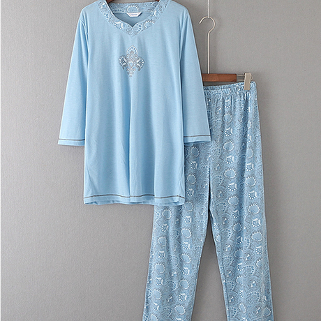 爱逛街为您找到涤棉睡衣相关的宝贝,您可以在下面的板块中挑选喜欢的