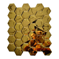 Золотое зеркало Трехмерное треугольное поверхность высокая и низкая поверхность