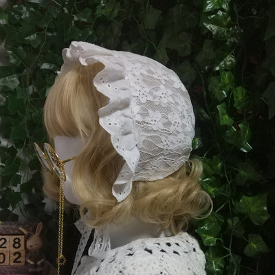 taobao agent Japanese retro soft girl hats cotton cloth lace buns Lolita sweet cute headscarf hat lace hats to take pictures