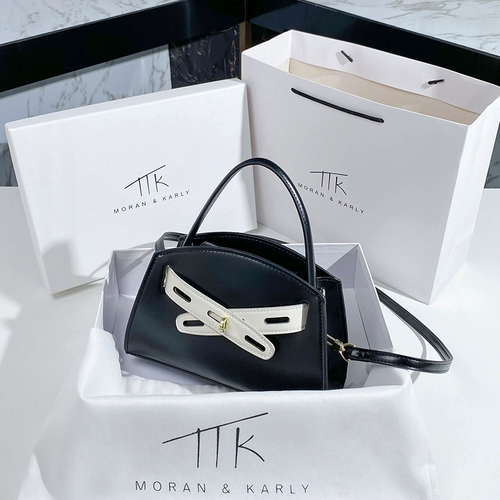 Небольшая дизайнерская портативная барсетка, небольшая сумка, сумка на одно плечо, Гонконг, коллекция 2023, изысканный стиль, из натуральной кожи