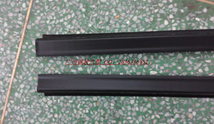 Бархотки на стекла дверей Derways Aurora