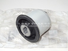 Рука рукавом 标致3073084083008雪铁龙世嘉凯旋c4l原车后桥胶套后桥衬套
