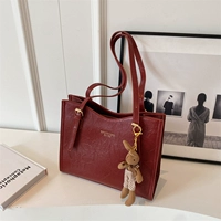 Красная подвеска