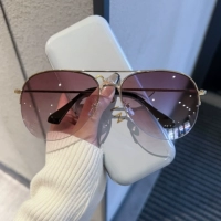 Золотая рама фиолетовый красный