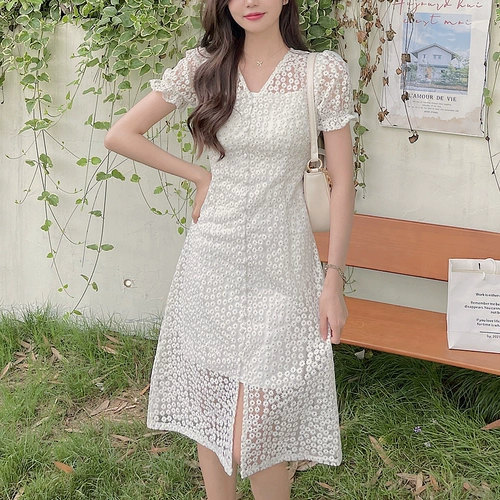 Белое кружевное платье, длинная юбка, средней длины, французский стиль, яркий броский стиль, коллекция 2023, подходит для подростков