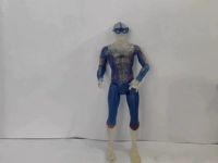 Прозрачная высота Spider -Man составляет около 14 см.