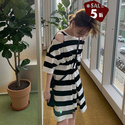 taobao agent [50 % off clearing position] Xia Shiwen Black and White Striped Lazy Skirt New Chinese Capsule Shoulder Shoulder Dress Female Xia