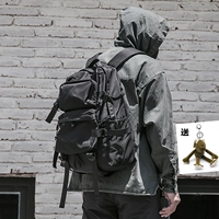 Черная длинная лягуша