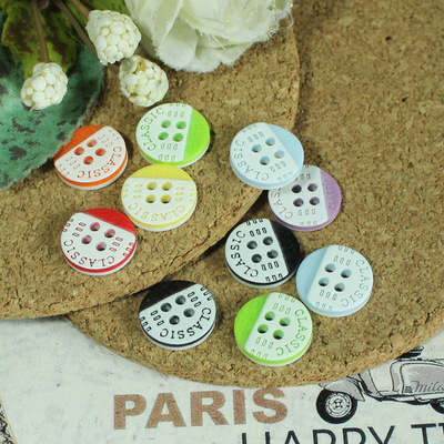 taobao agent 10 price round four -eye letter pattern Desified children with good quality 1.3cm candy -colored buttons