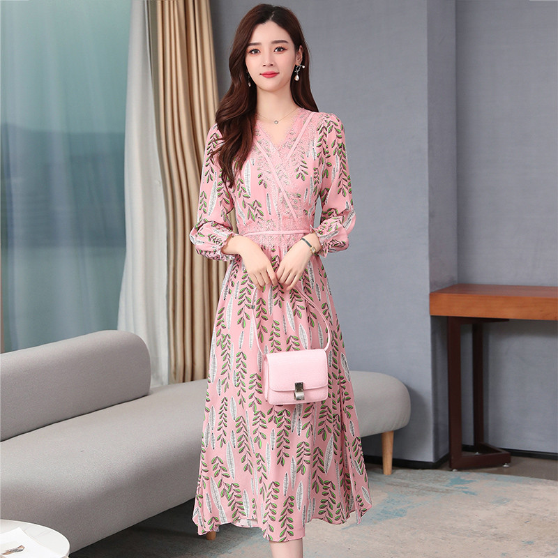 High-end celebrity temperament dress goddess Fan Qiu dress 2020 new fat mm waist red chiffon big swing skirt