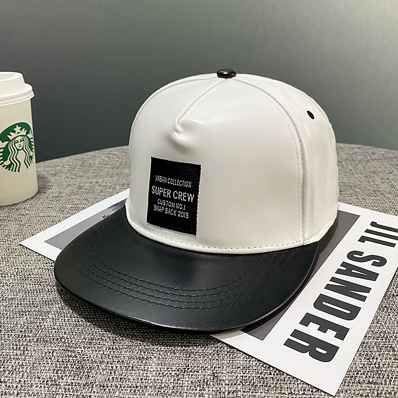 SUPER CREW-white and black