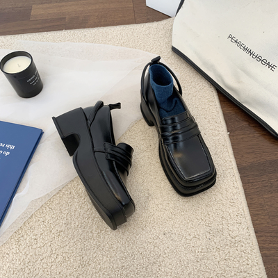 taobao agent High footwear platform English style, 2021 collection, trend of season