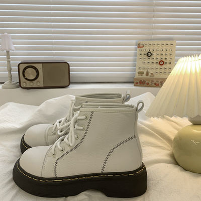 taobao agent Martens, low fleece demi-season Japanese white mini-skirt platform English style, low boots, 2022 collection, British style
