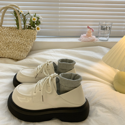 taobao agent White footwear English style, high Japanese loafers platform, British style, 2022, autumn, trend of season