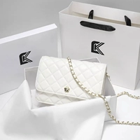 Белый [маленький CK] [Подарок на День святого Валентина]