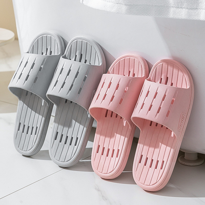 taobao agent Couple bathroom slippers Female home non -skid home indoor leakage bathing summer home cool drag men wearing outside