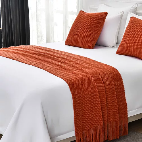 2023 Новая домашняя кровать ткани Light Light Luxury Hotel Выделенная кровать хвостое одеяло отель кровать флаг дома с полотенец, крышка одеяла