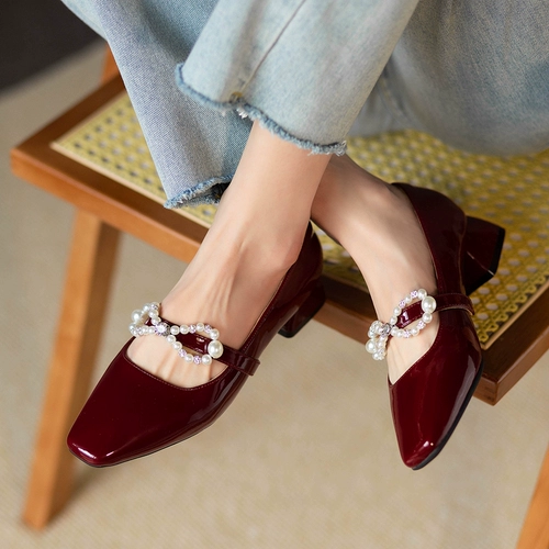 Красная универсальная обувь, модные туфли из жемчуга с бантиком на высоком каблуке, французский ретро стиль, коллекция 2023