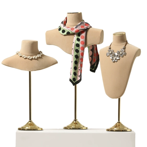 Юбка в складку, манекен головы, шарф, стенд, аксессуар, ожерелье