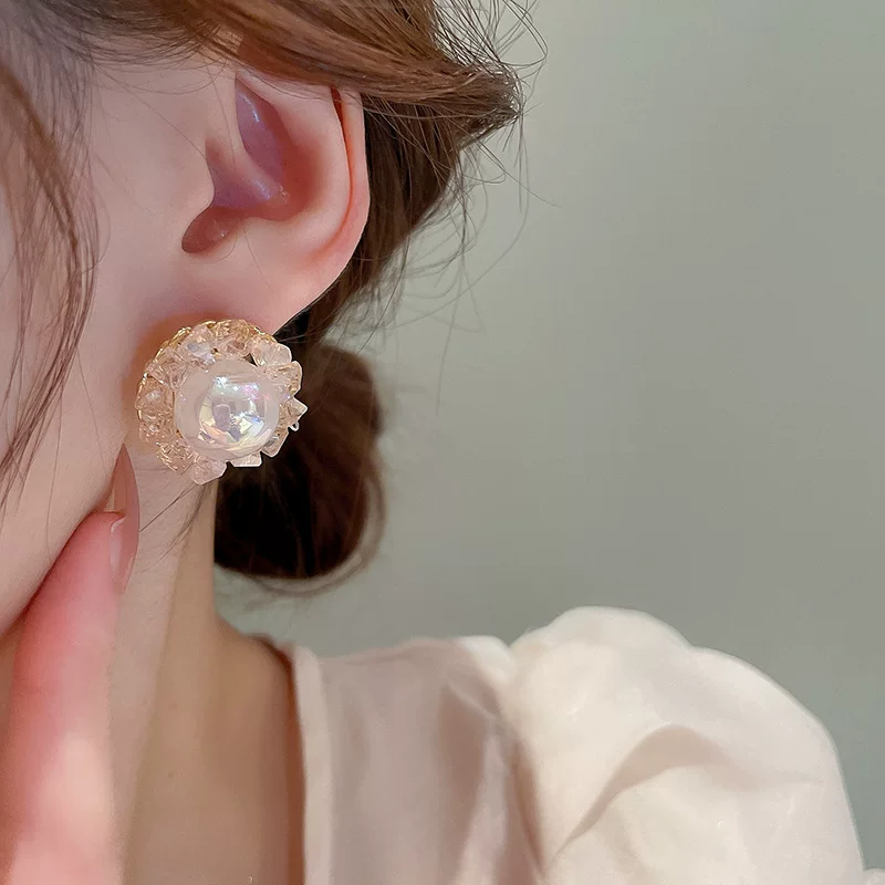 Winter earrings from pearl, silver 925 sample