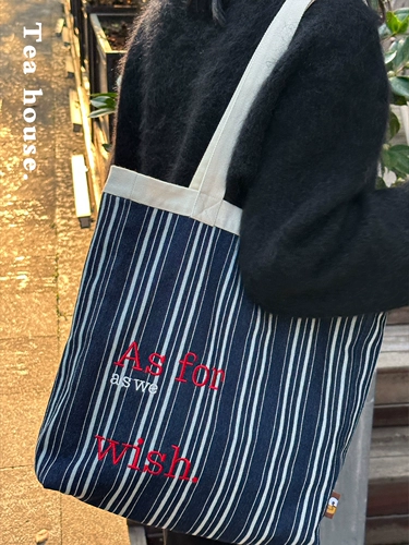 Оригинальная джинсовая вместительная и большая сумка на одно плечо, шоппер, с вышивкой