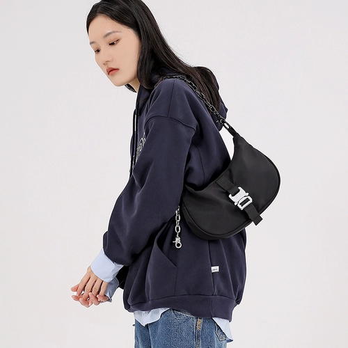 Оригинальная сумка через плечо для отдыха, съемная цепь на одно плечо, сумка подмышку, в стиле панк